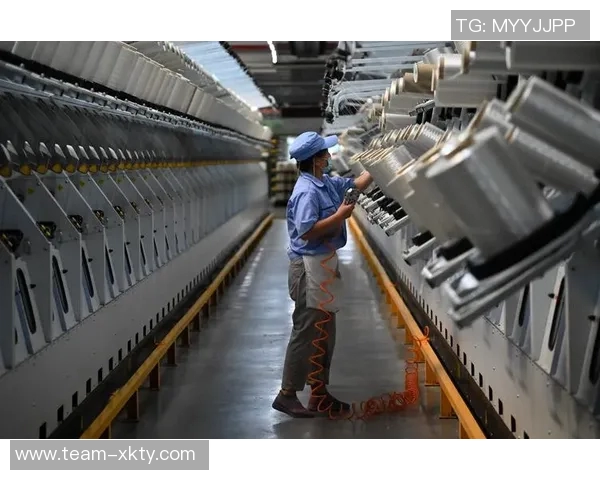 巴西门将亲自研发手套从自用到商业化的成功转型之路